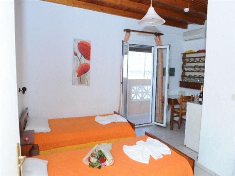 Kastro Beach Apartments Malia Dış mekan fotoğraf